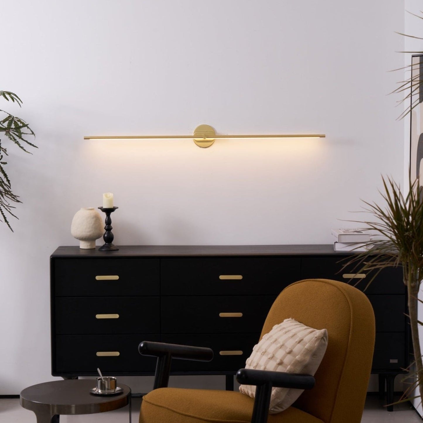 Modern Linear LED Wall Light