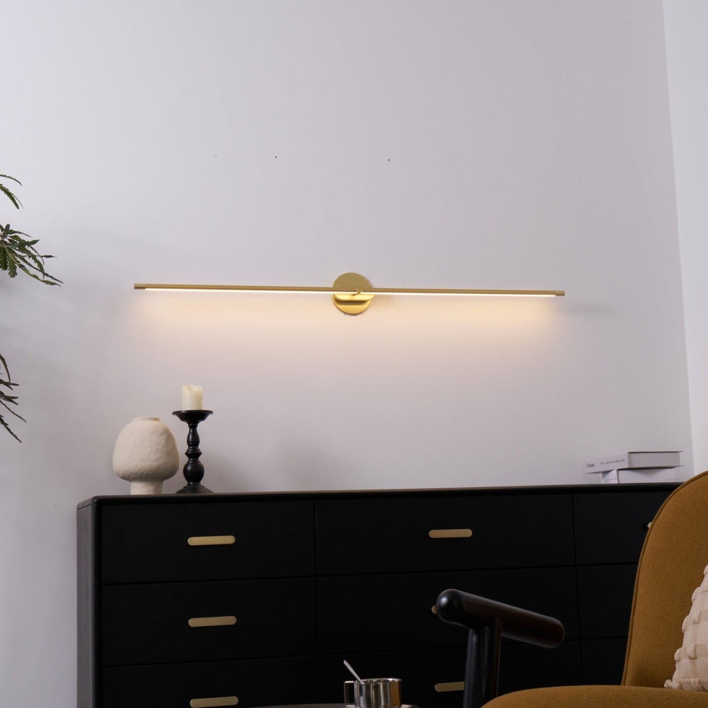 Modern Linear LED Wall Light