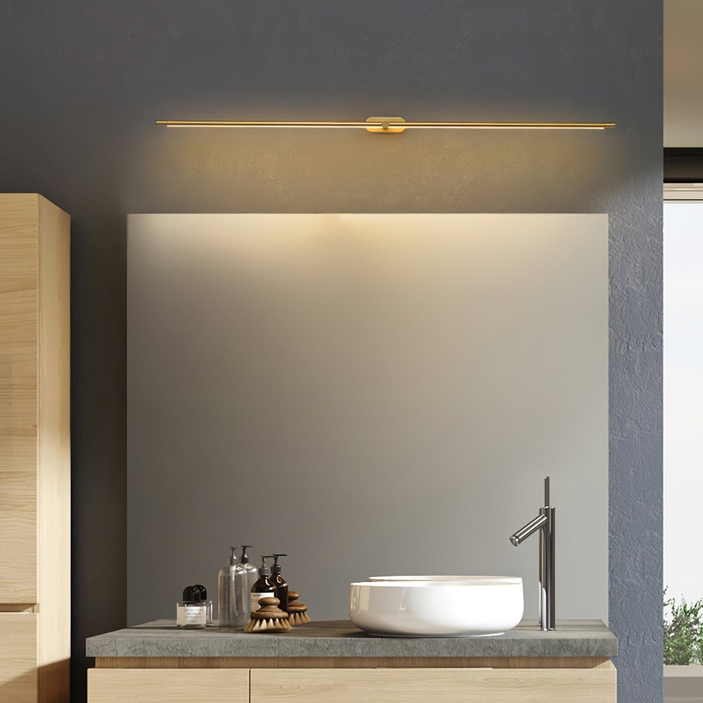 Modern Linear LED Wall Light