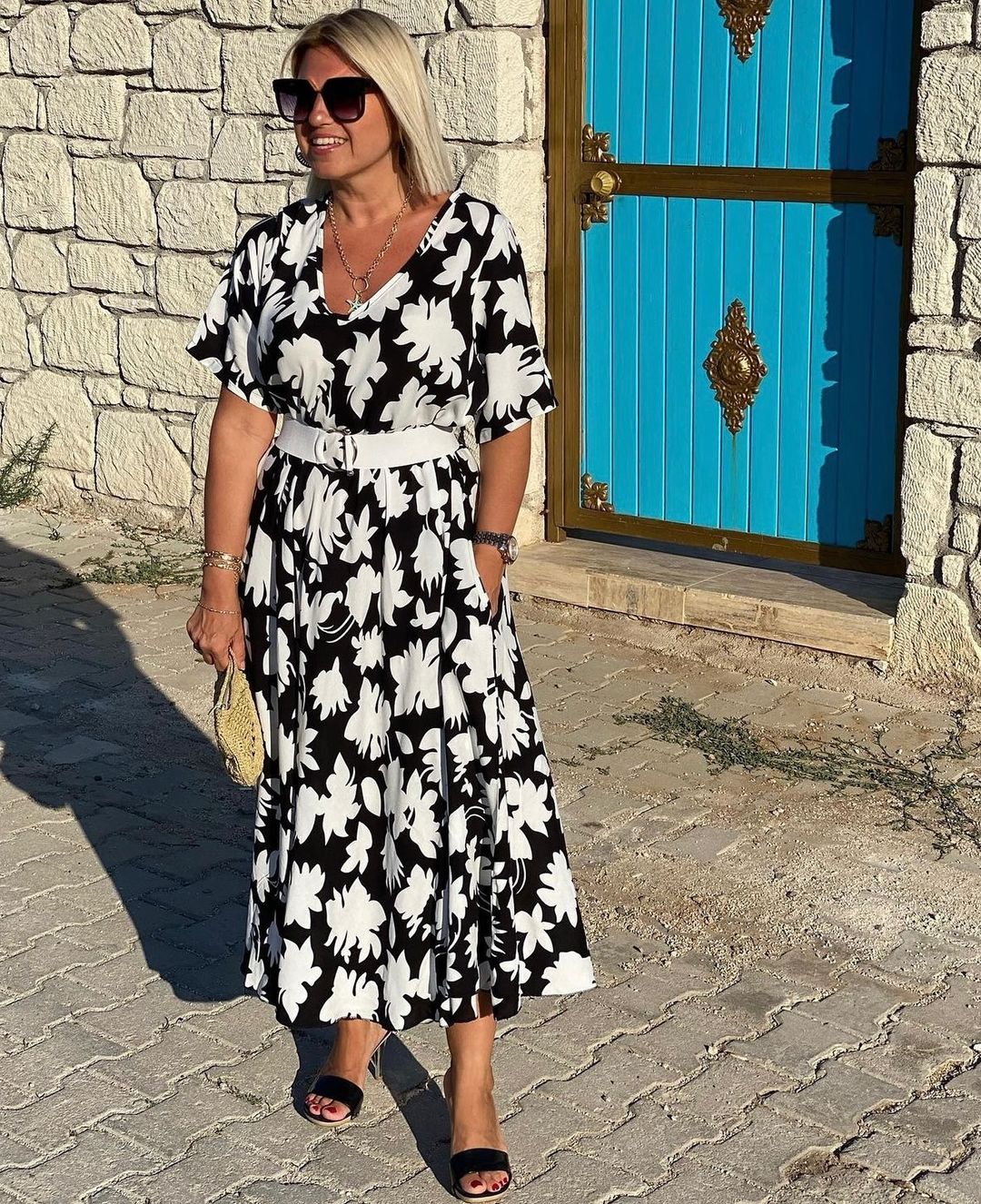 Dolce Vita - Maxi Dress - Floral Print & Sunny Feminine Style