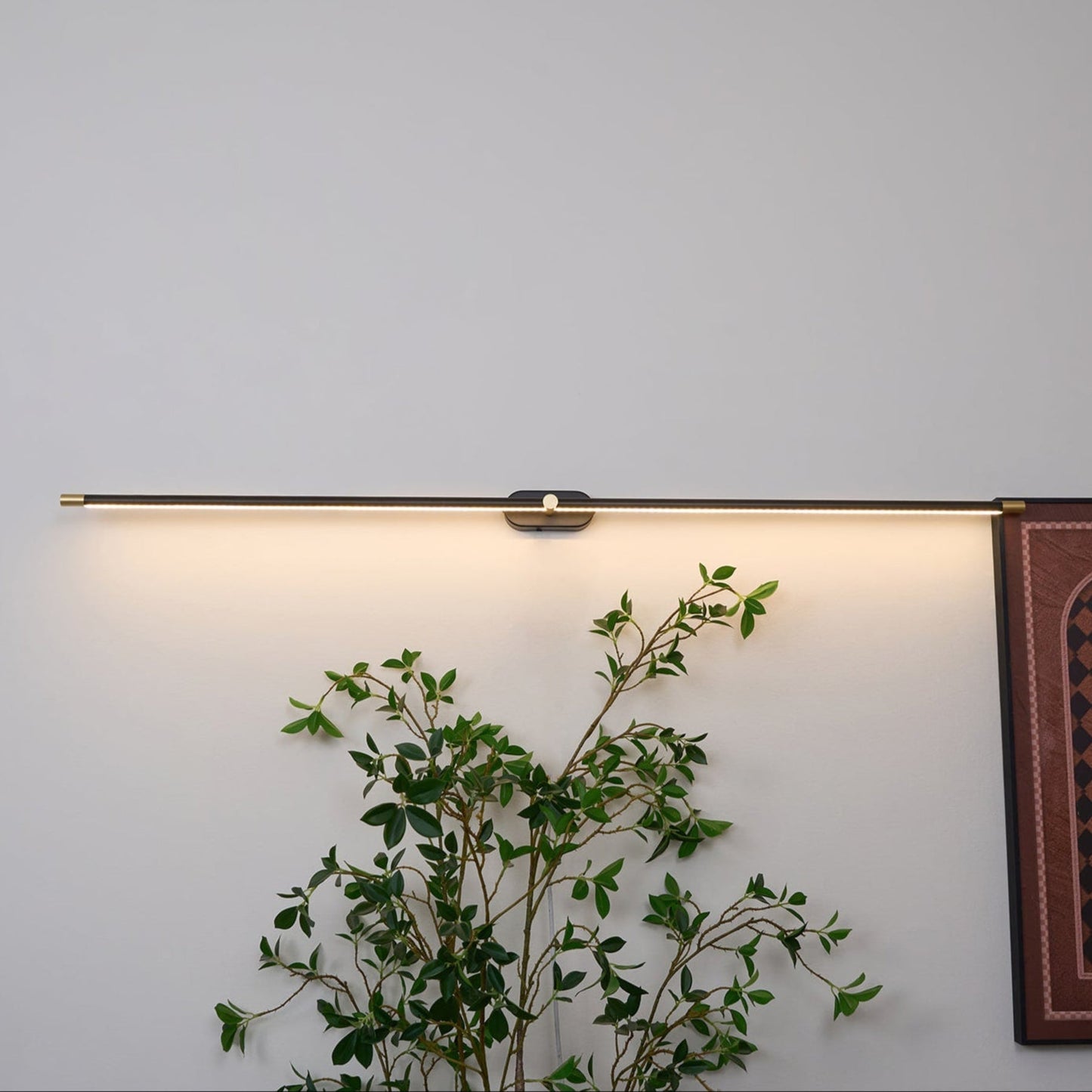 Modern Linear LED Wall Light