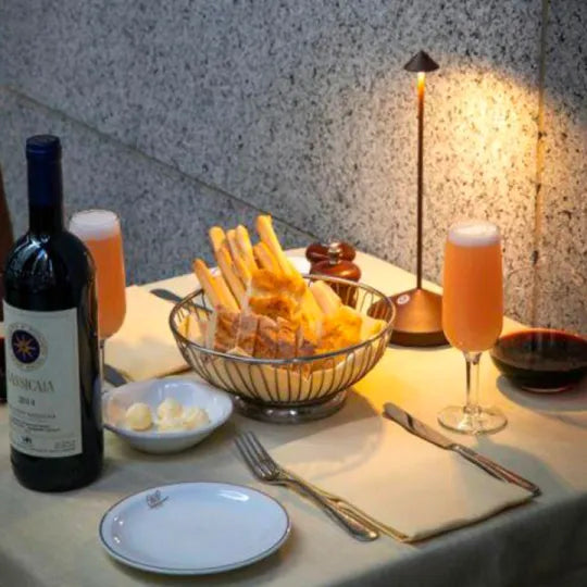 Slim Modern Wireless LED Table Lamp