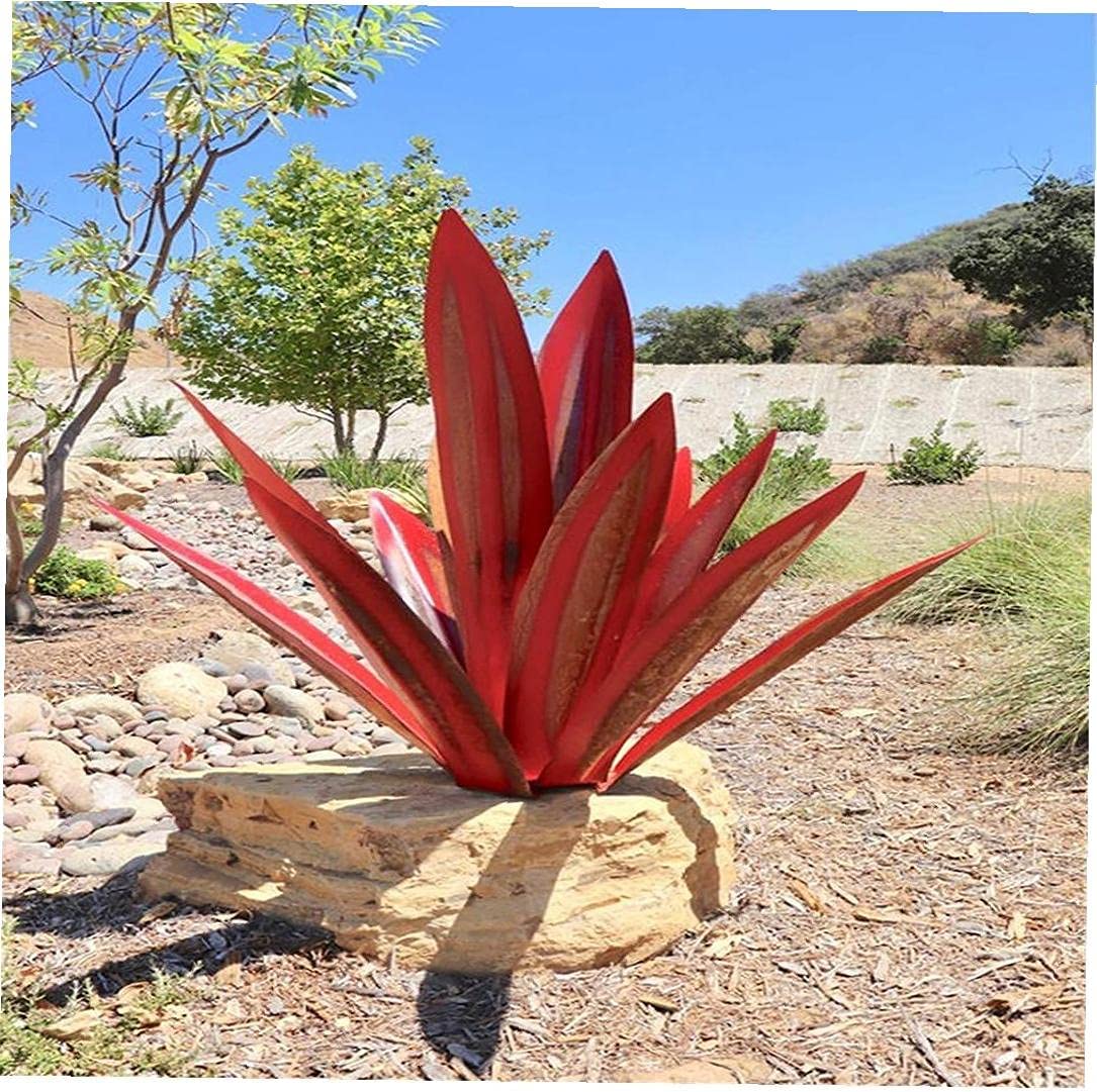Metal Agave Plant Yard Art Weather Resistant Succulent Sculpture