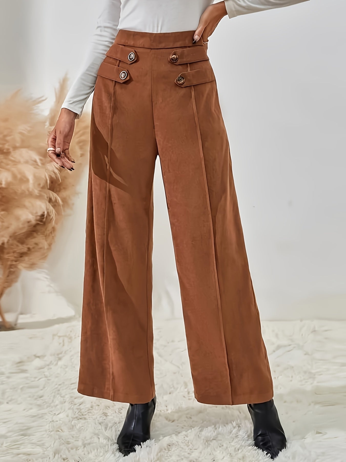Clara – High-Waist Wide Leg Pants with Button Detail