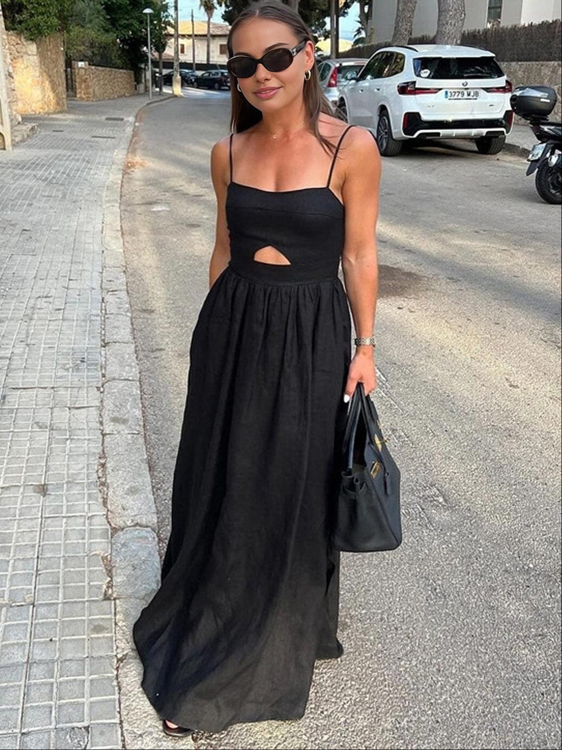 Women’s Linen Maxi Dress with Spaghetti Straps