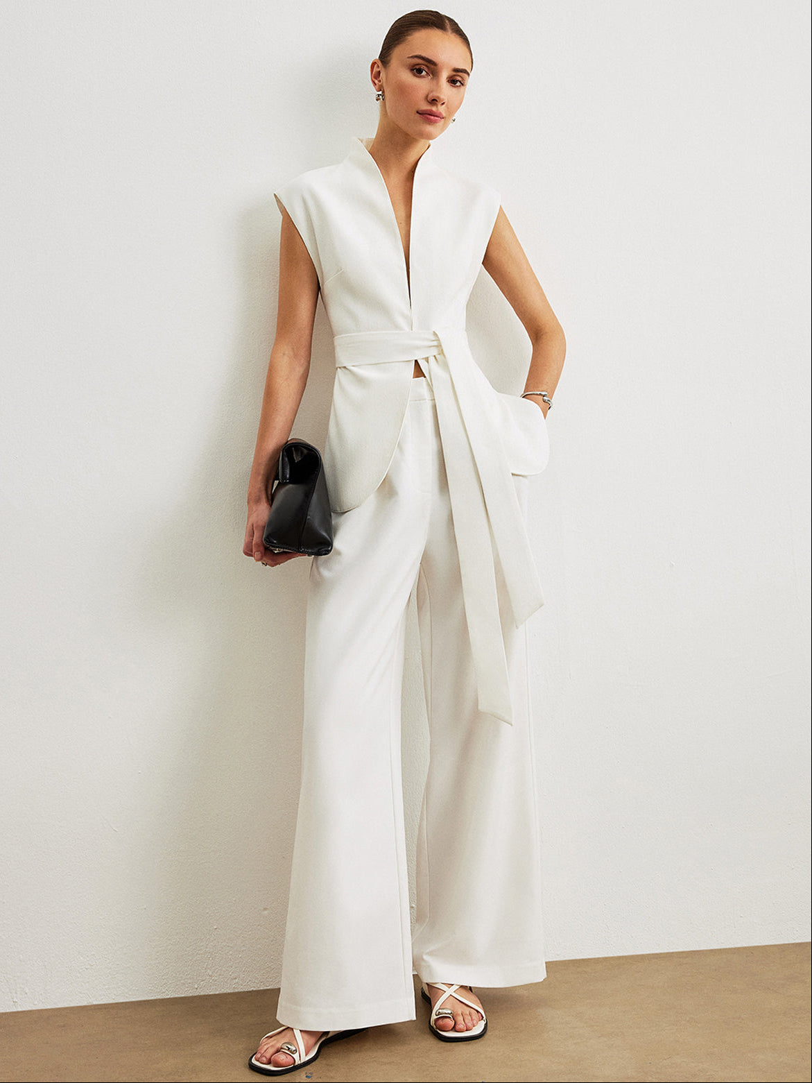 Women’s Sleeveless Belted Maxi Dress