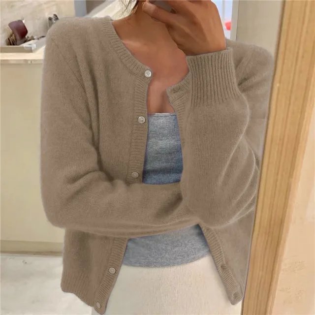 Women’s Soft Cropped Button Cardigan
