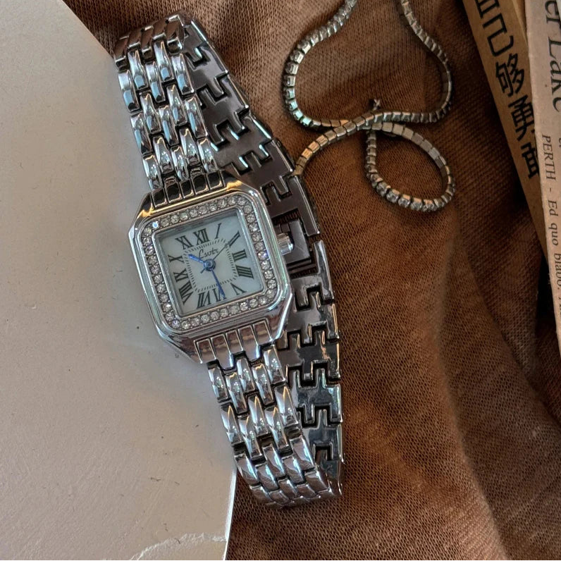 Valencia Women’s Rhinestone Wrist Watch – Vintage Chain Elegant Watch