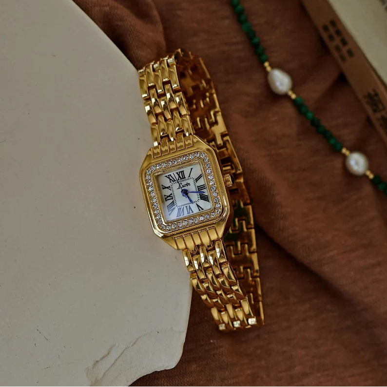 Valencia Women’s Rhinestone Wrist Watch – Vintage Chain Elegant Watch