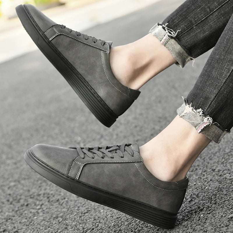 Men's Genuine Leather Minimalist Sneakers