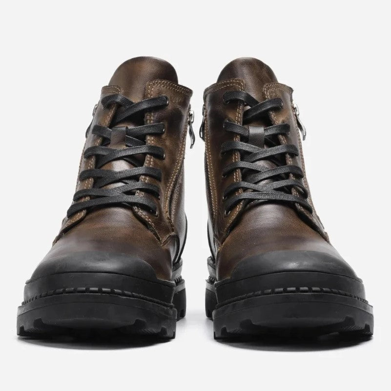 Men’s Vintage Leather Boots with Side Zip