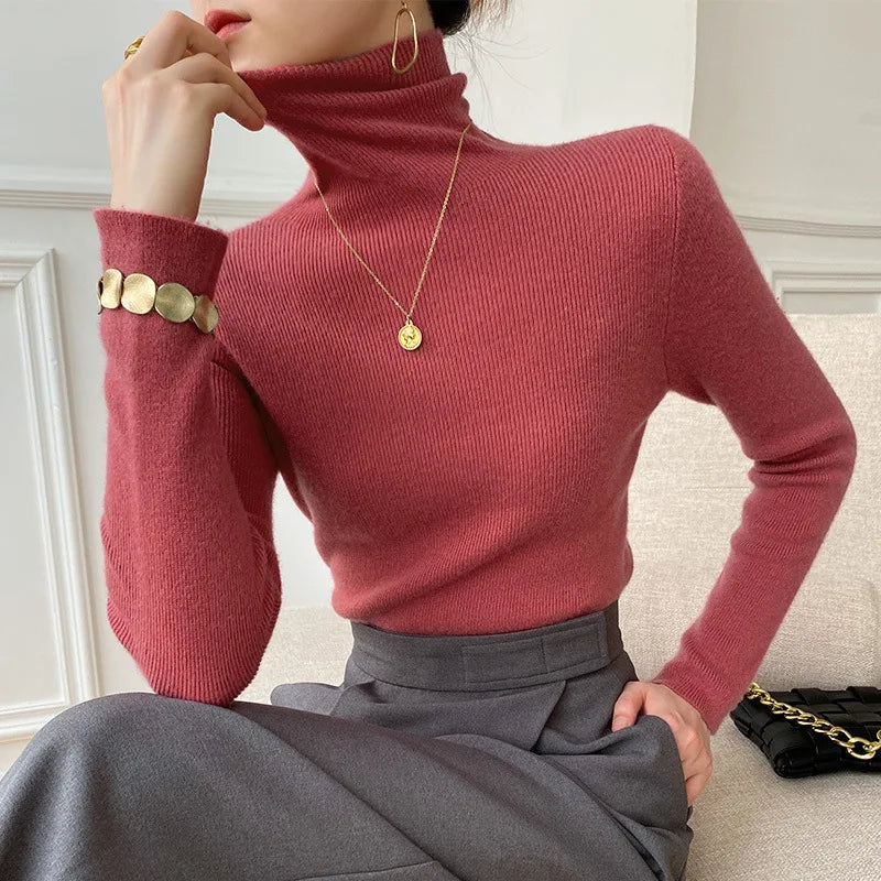 Women’s Cashmere Turtleneck Sweater – Slim Fit