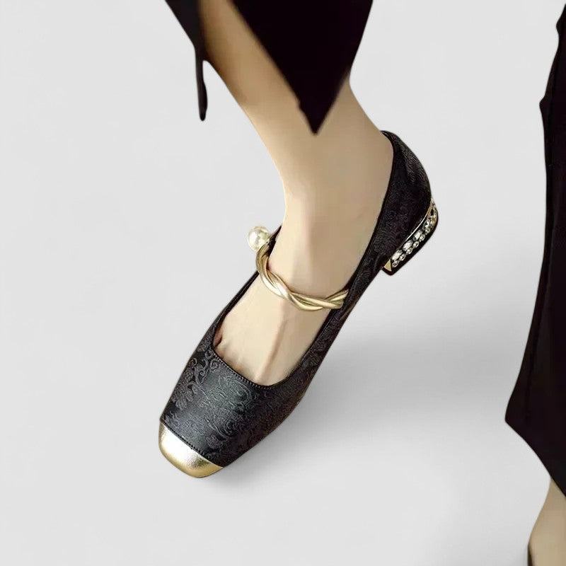 Women’s Comfort Buckle Sandals