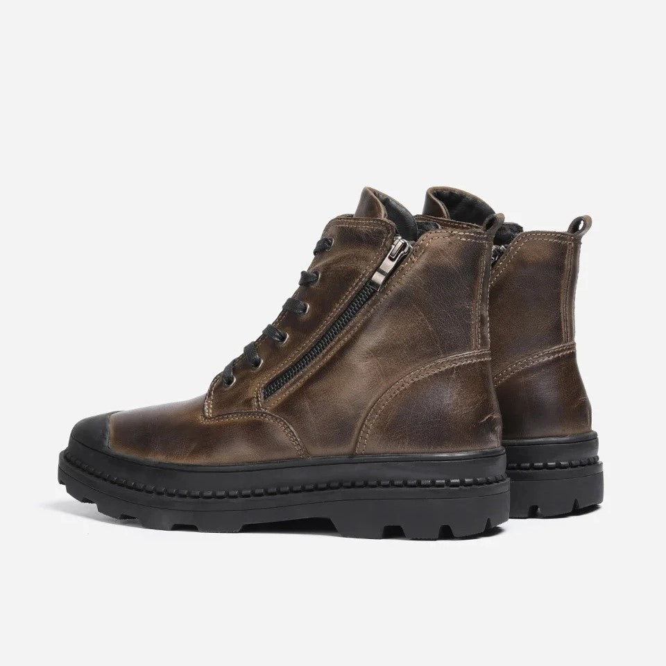 Men’s Vintage Leather Boots with Side Zip