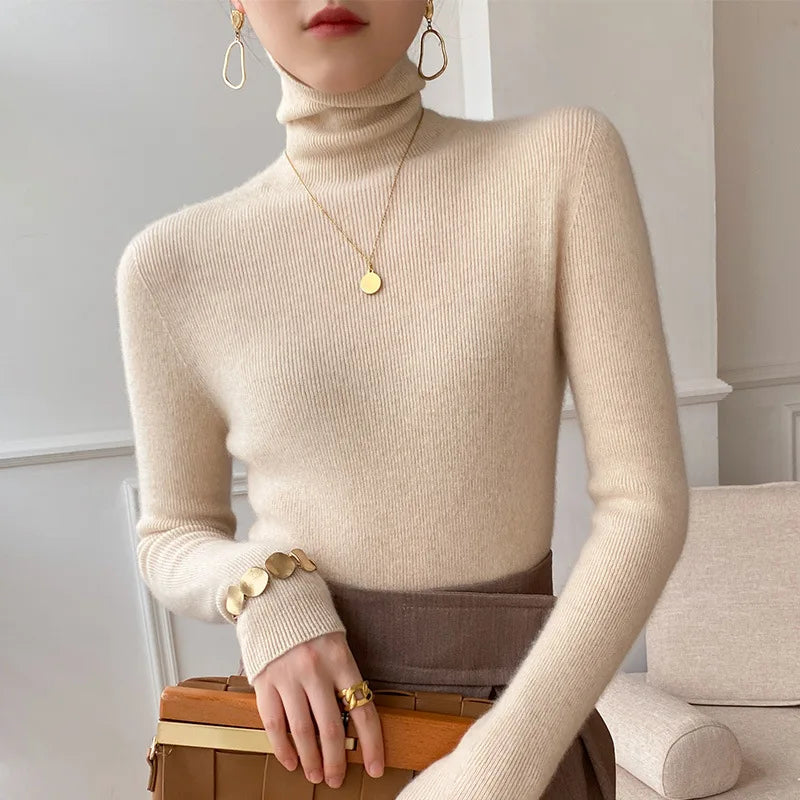 Women’s Cashmere Turtleneck Sweater – Slim Fit