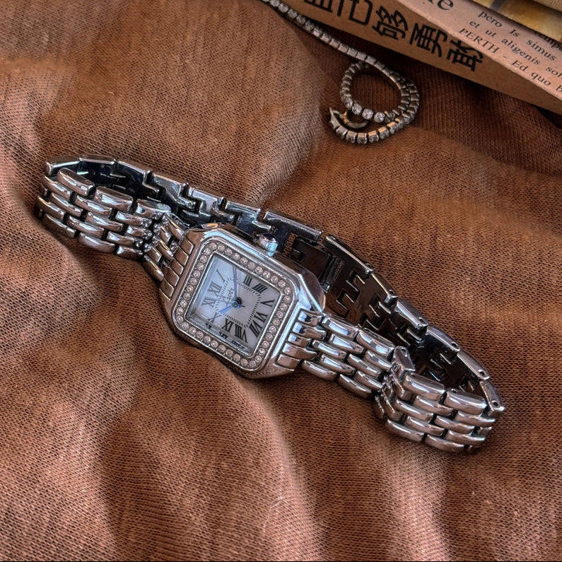 Valencia Women’s Rhinestone Wrist Watch – Vintage Chain Elegant Watch