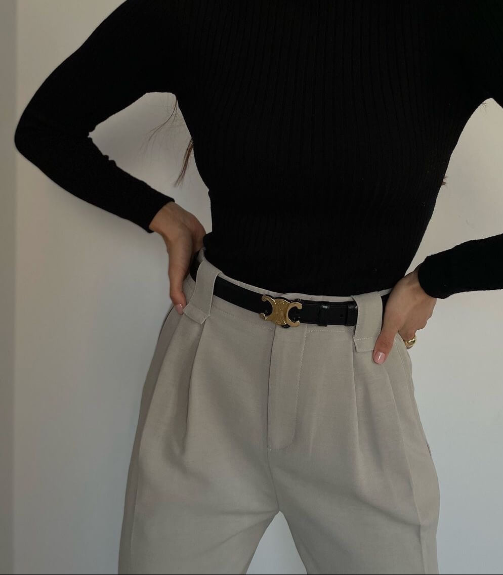 Women’s Leather Belt with Gold Buckle – Elegant & Versatile Style