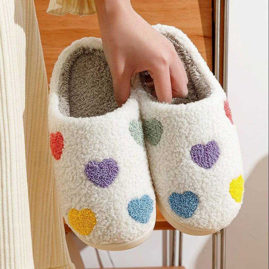 Women’s Heart Pattern Slippers – Soft Cozy Indoor Shoes