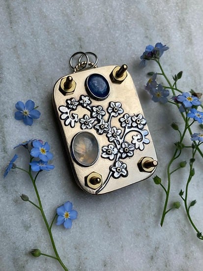 Mini Flower Press - Pocket Botanical Herbarium Keepsake Maker