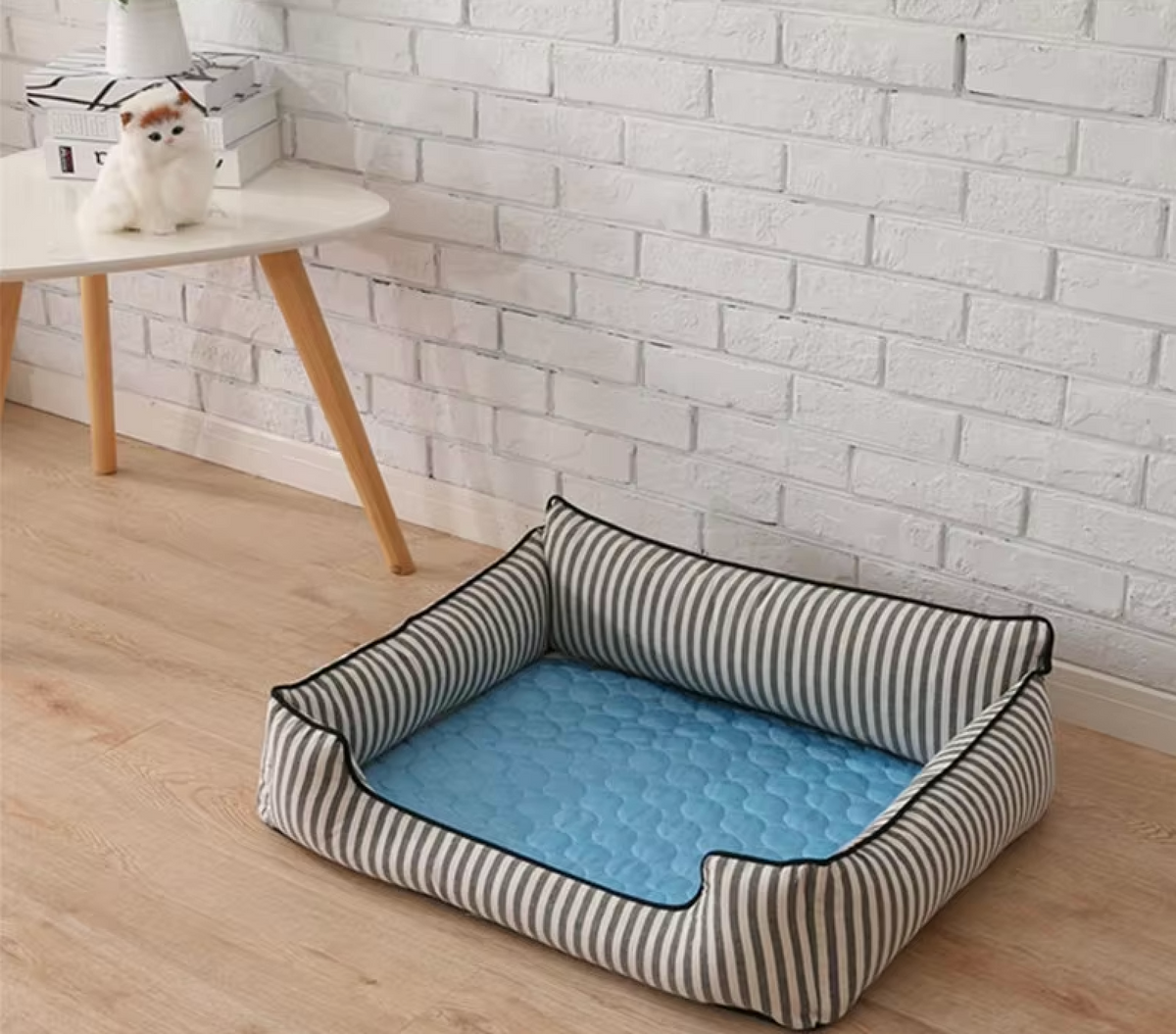 Reusable Pet Cooling Mat for Dogs and Cats