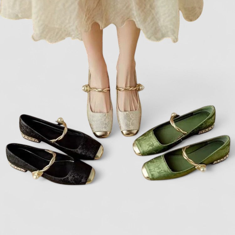 Women’s Comfort Buckle Sandals