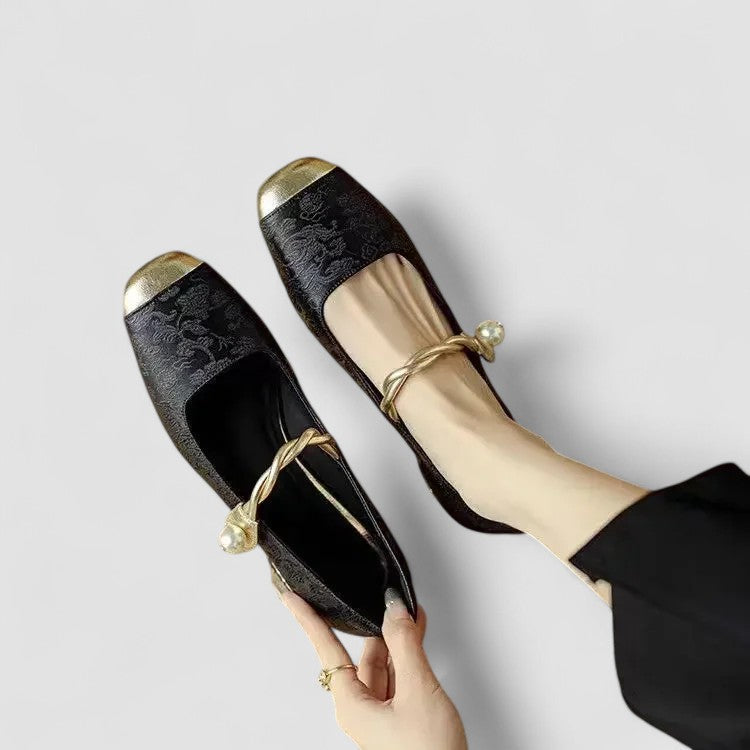 Women’s Comfort Buckle Sandals