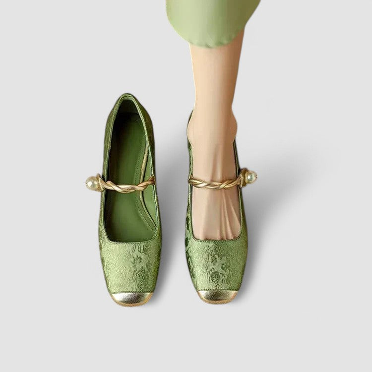 Women’s Comfort Buckle Sandals