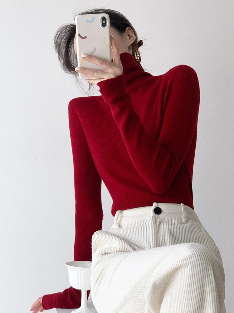 Women’s Slim Fit Knit Sweater