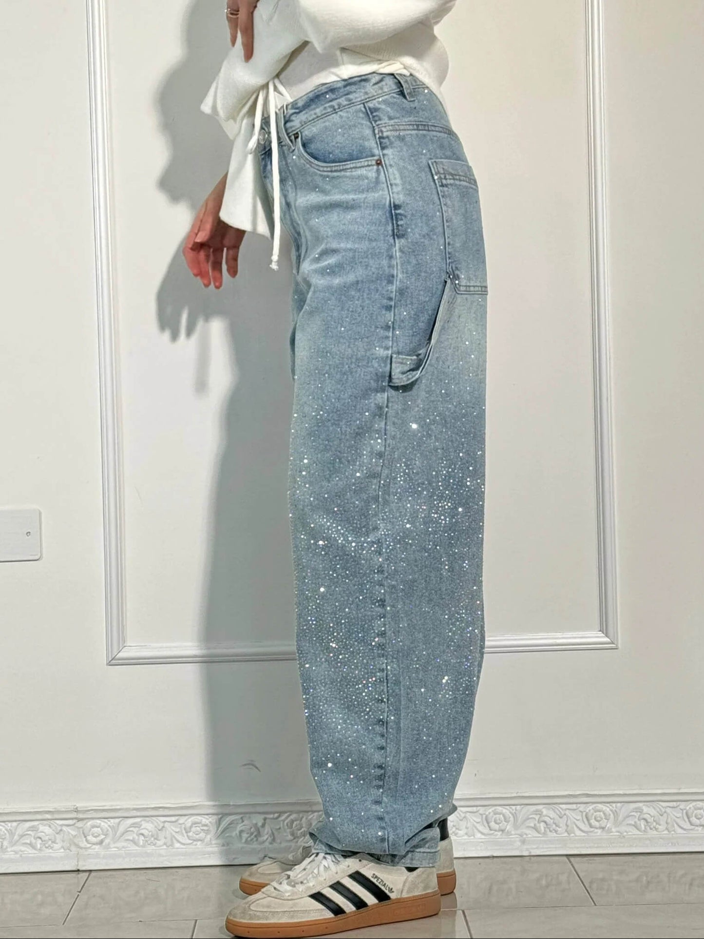 Women’s Baggy Sparkle Jeans – Relaxed Fit Denim with Subtle Shine