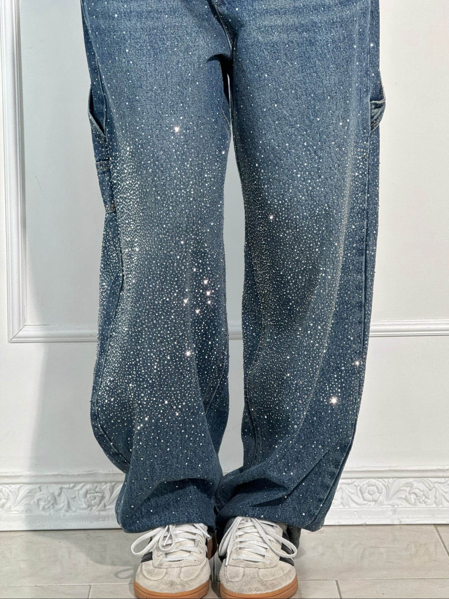 Women’s Baggy Sparkle Jeans – Relaxed Fit Denim with Subtle Shine