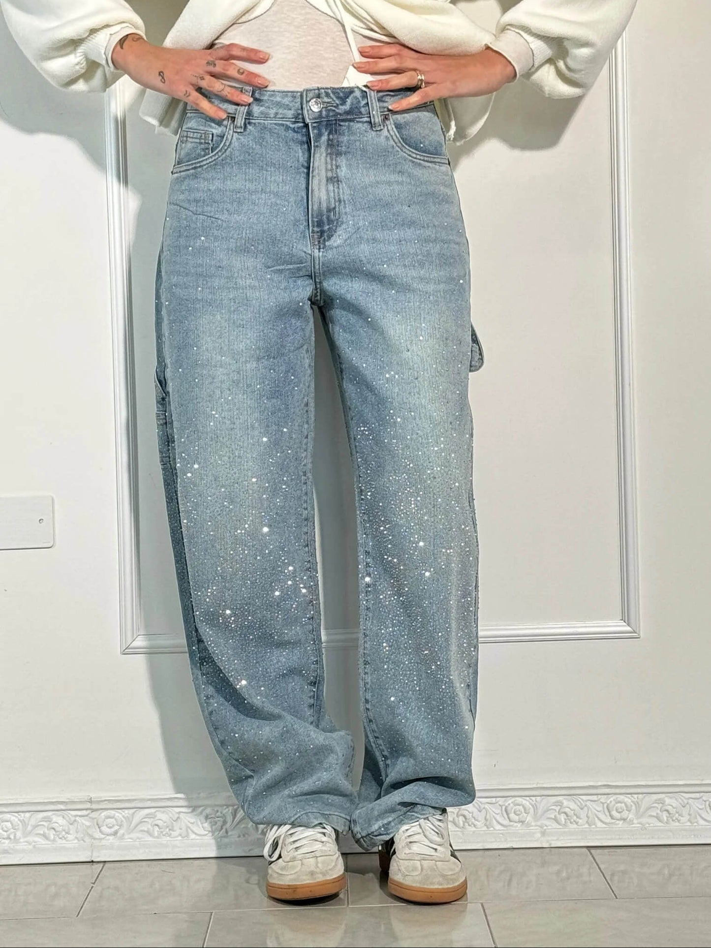 Women’s Baggy Sparkle Jeans – Relaxed Fit Denim with Subtle Shine
