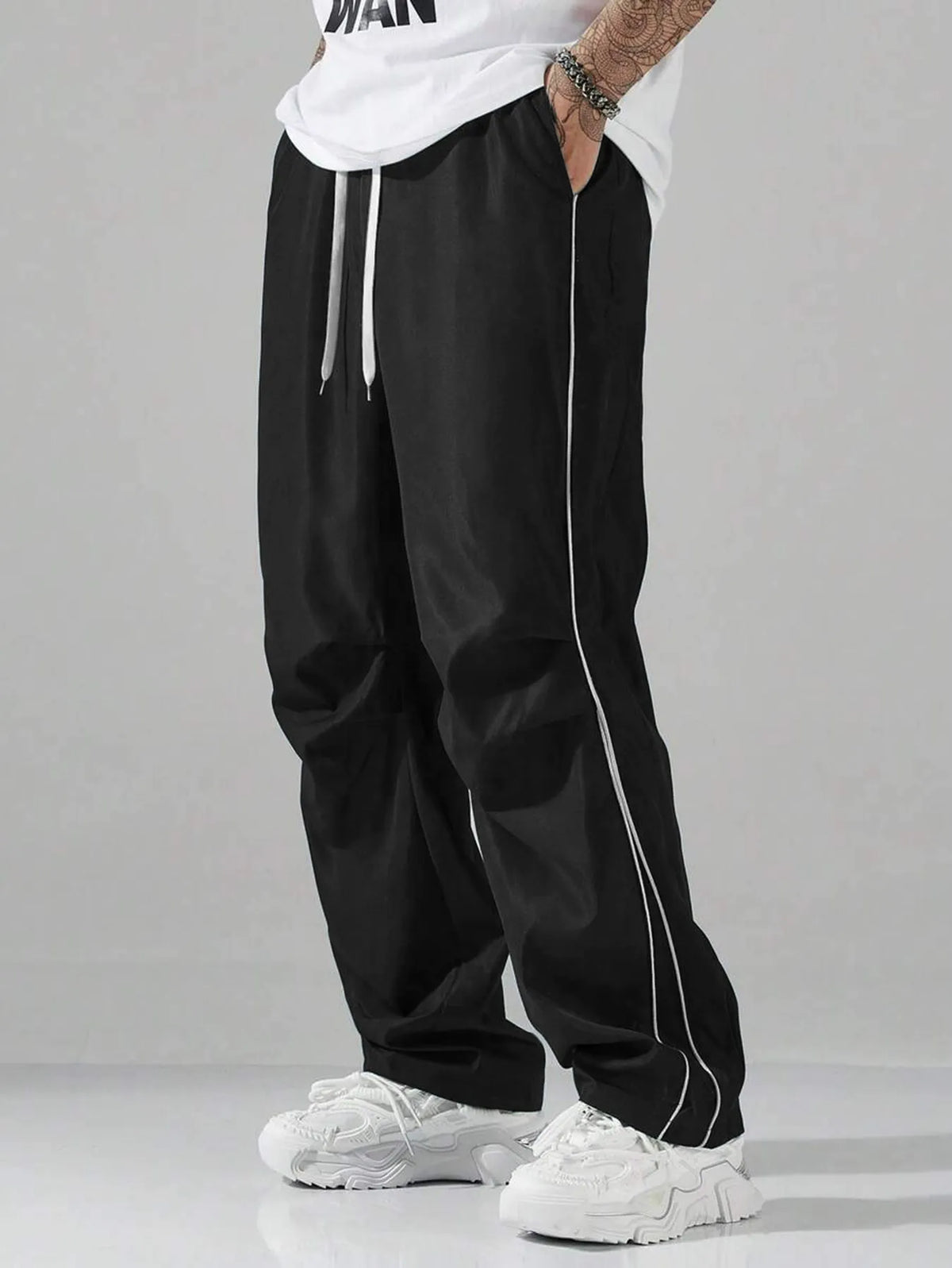 Men's Relaxed Fit Casual Track Pants