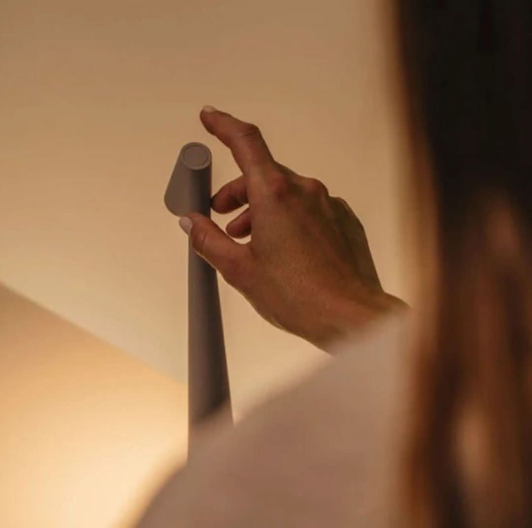 Nordic Wireless LED Table Lamp - Minimalist Touch Dimmable Light