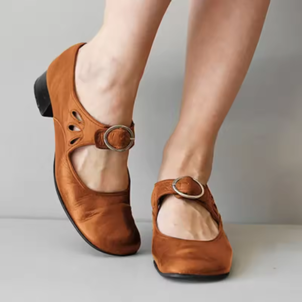 Women’s Buckle Spring Sandals