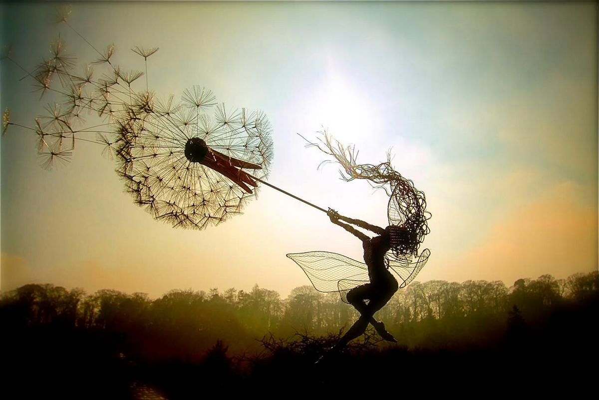 Metal Fairy Garden Stakes with Dandelion Decor