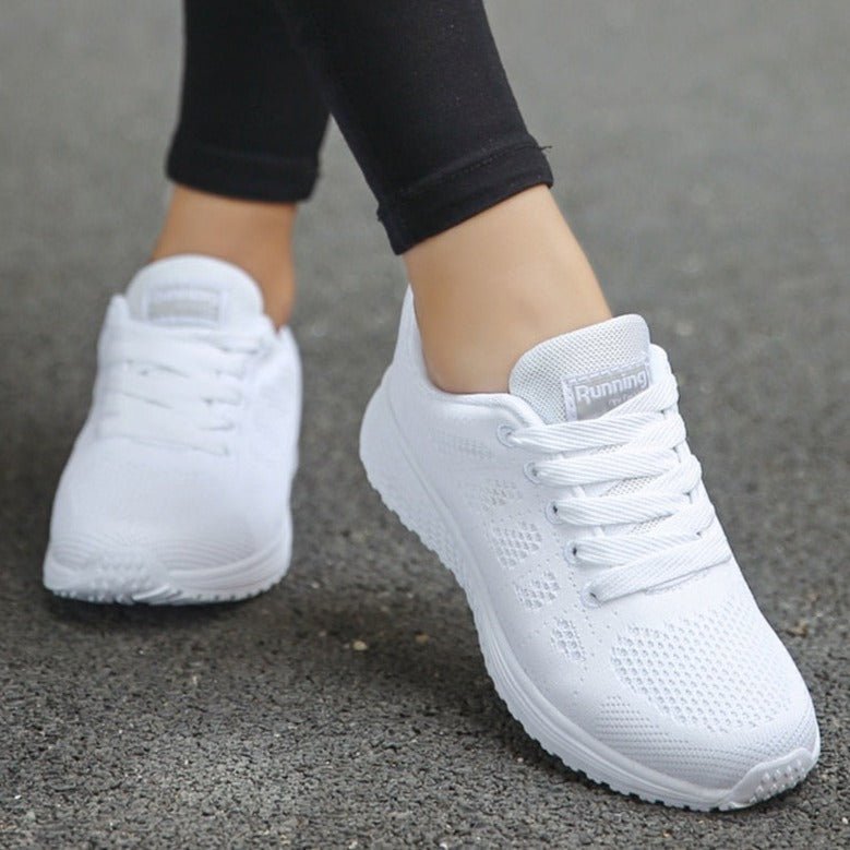 Women's Lightweight Walking Sneakers