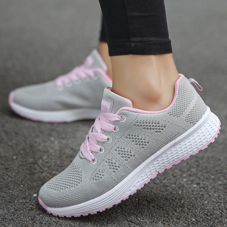 Women's Lightweight Walking Sneakers